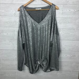 Stem & Vine Women's 3X Silver Metallic V Neck Top Knotted Front Cold Shoulder